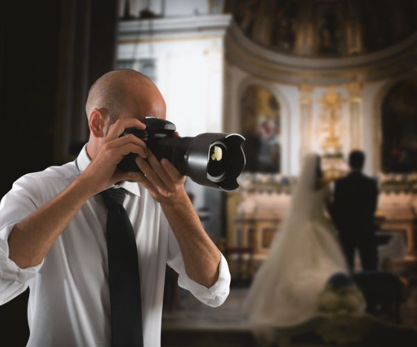 Profesjonalny fotograf na wesele